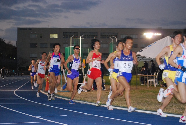 20101120日体大記録会4